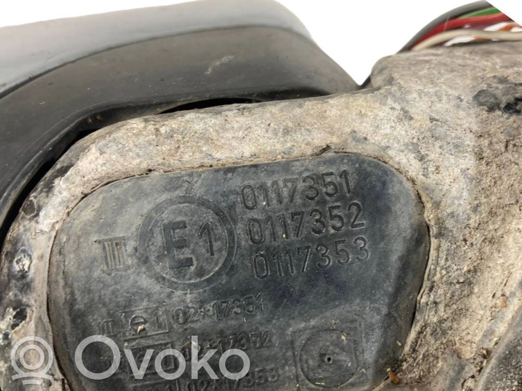 Spogulis (elektriski vadāms)