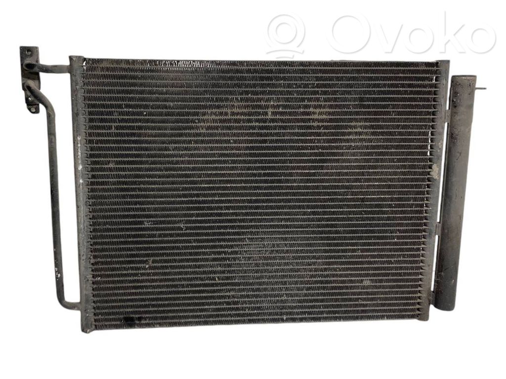 Gaisa kondicioniera dzeses radiators