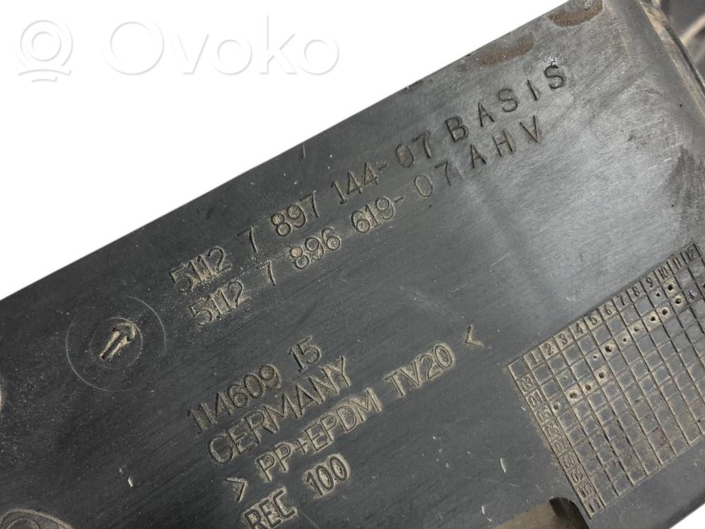 Bampera apakšas aizsargs