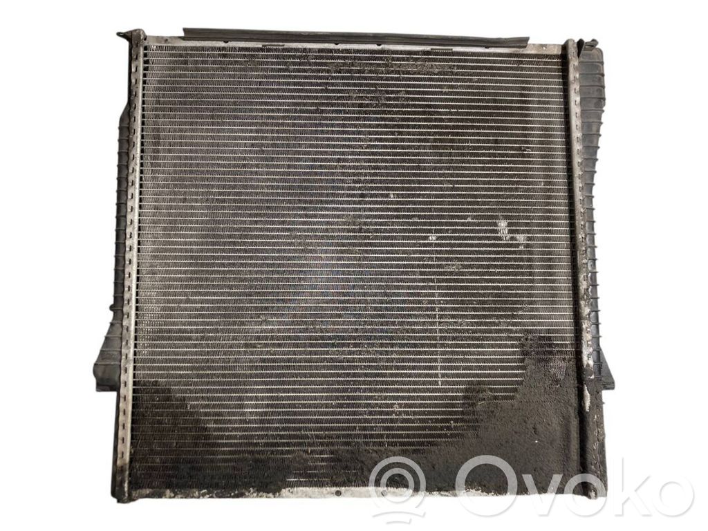 Dzesēšanas šķidruma radiators