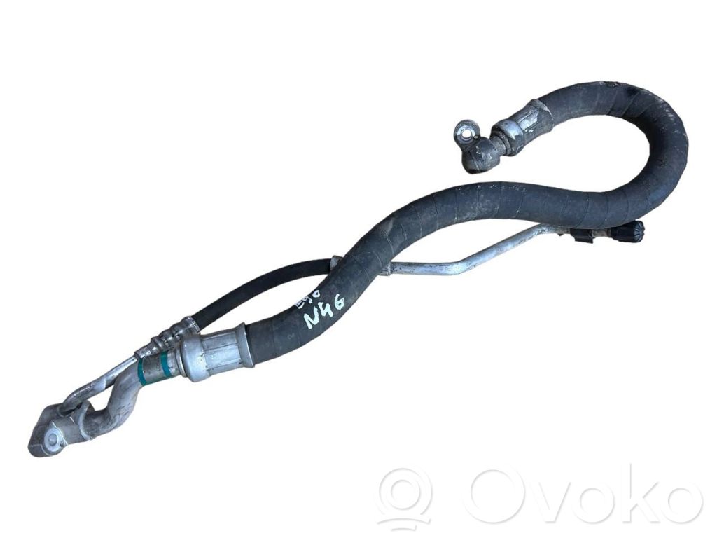 Air conditioner pipe(s) / hose(s)