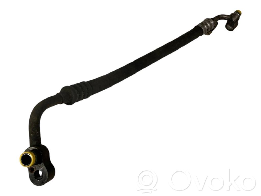 Air conditioner pipe(s) / hose(s)