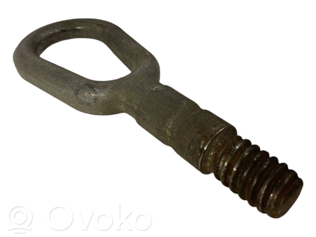 Буксировочный крюк