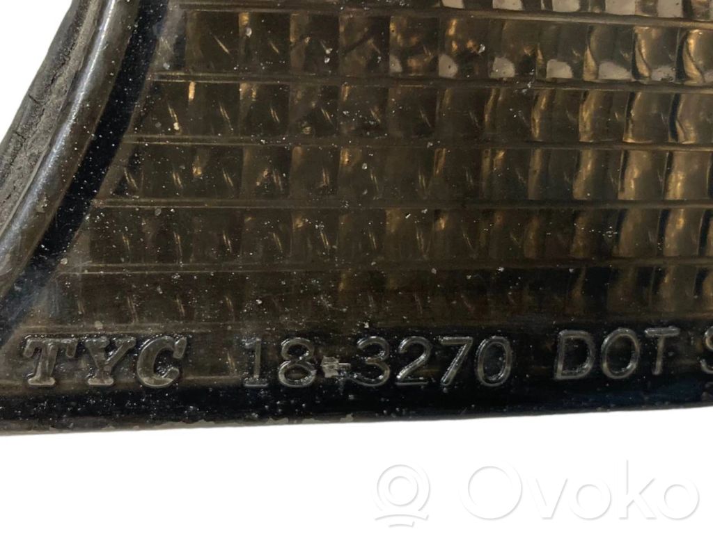 Priekšējais pagrieziena lukturis