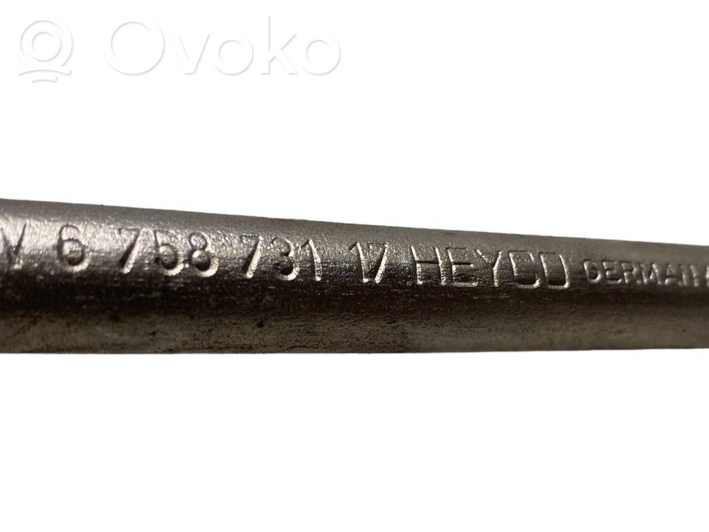 Riteņu uzgriežņatslēga