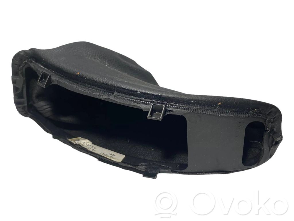 Handle decoration – leather/fabric