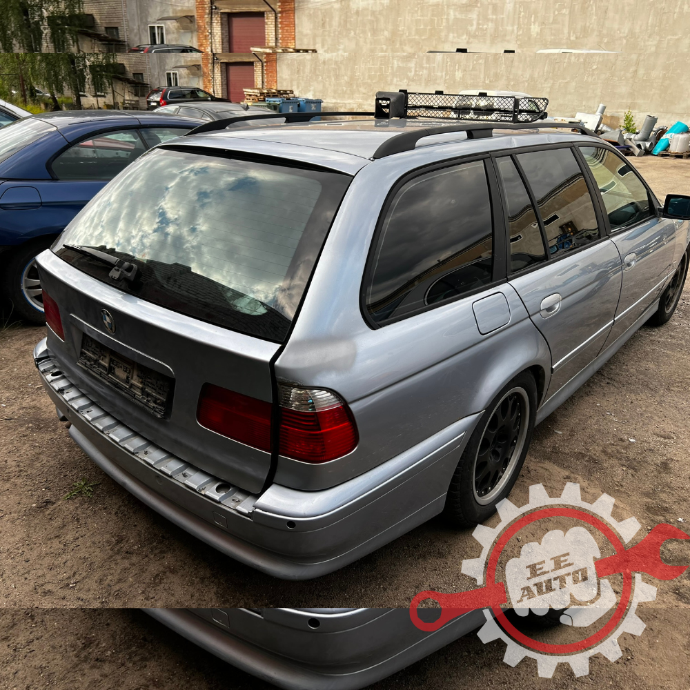 BMW 530dA 2002G.