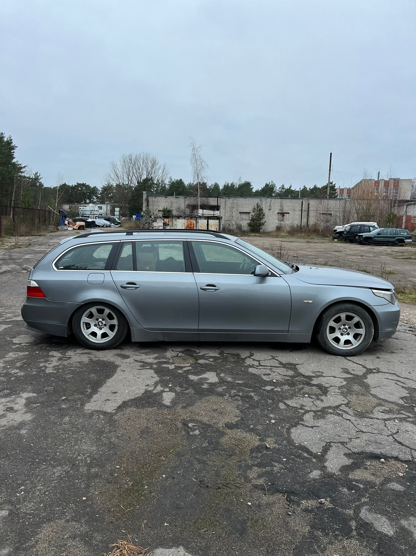 BMW 525 2005.G. Rezerves daļas