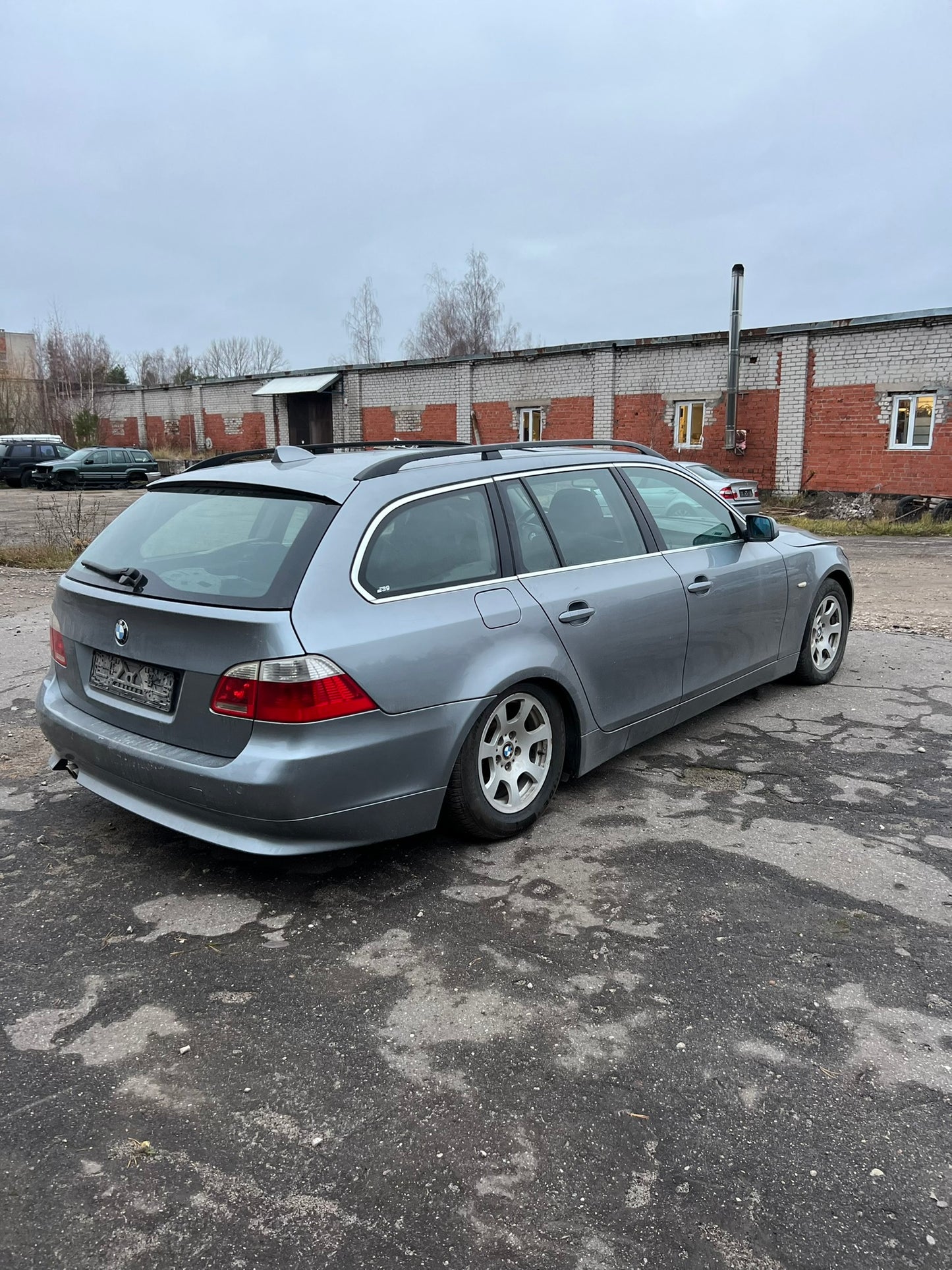 BMW 525 2005.G. Rezerves daļas