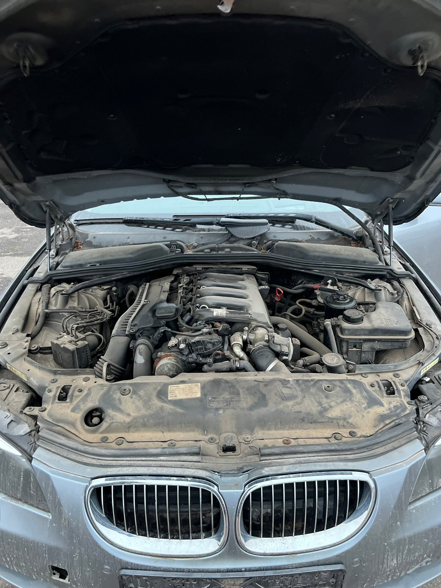 BMW 525 2005.G. Rezerves daļas