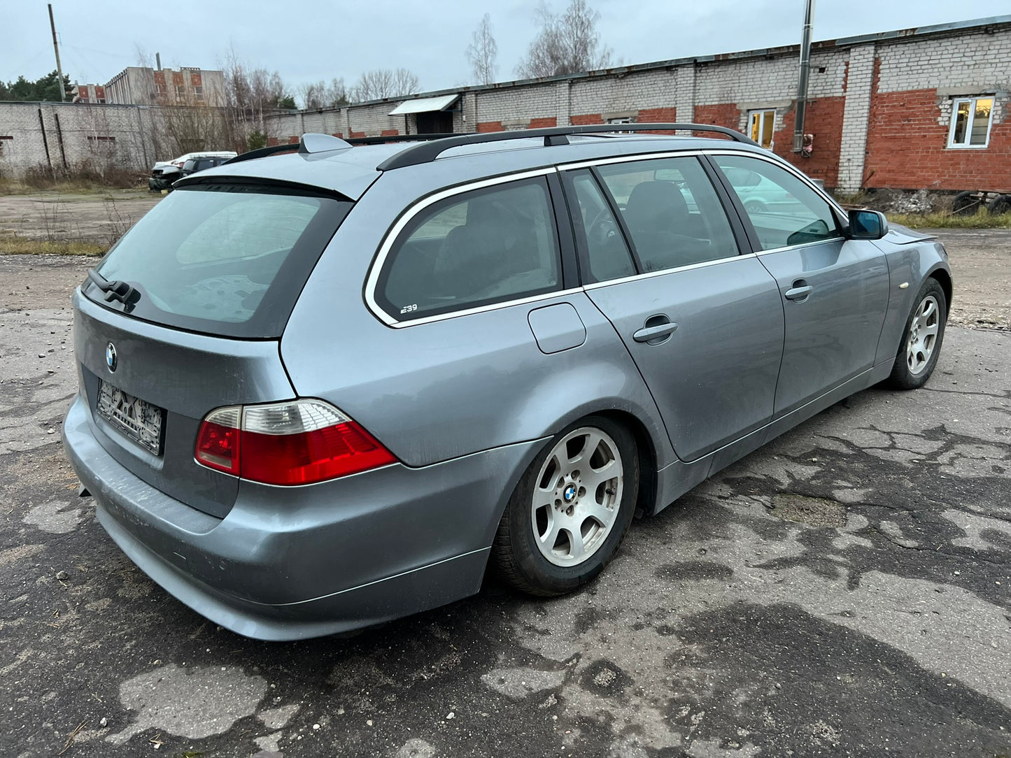 BMW 525 2005.G. Rezerves daļas