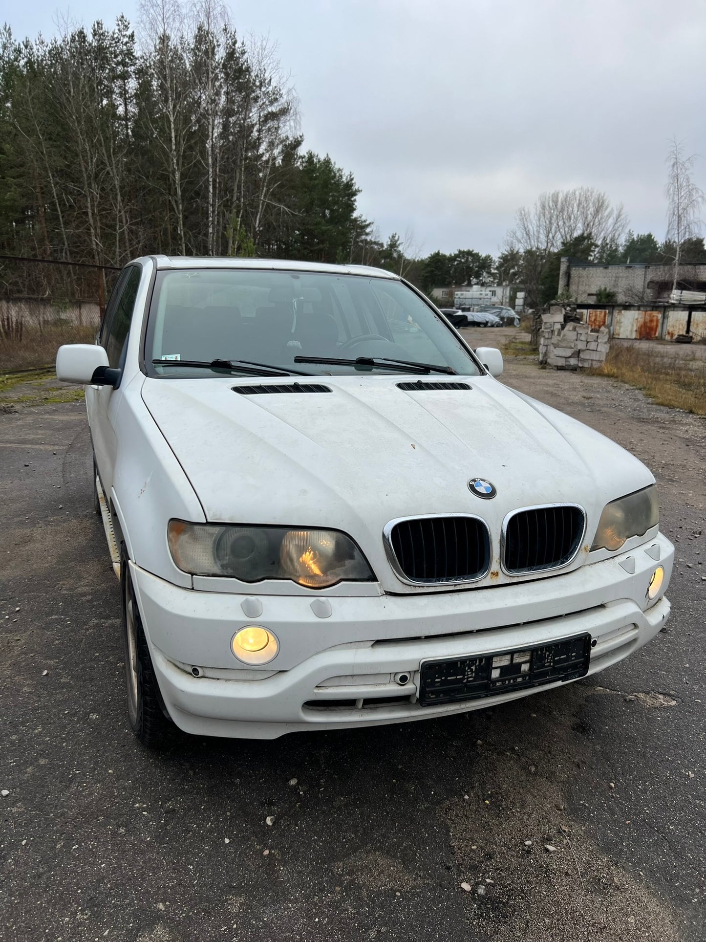 BMW X5 2003.G. REZEVES DAĻAS