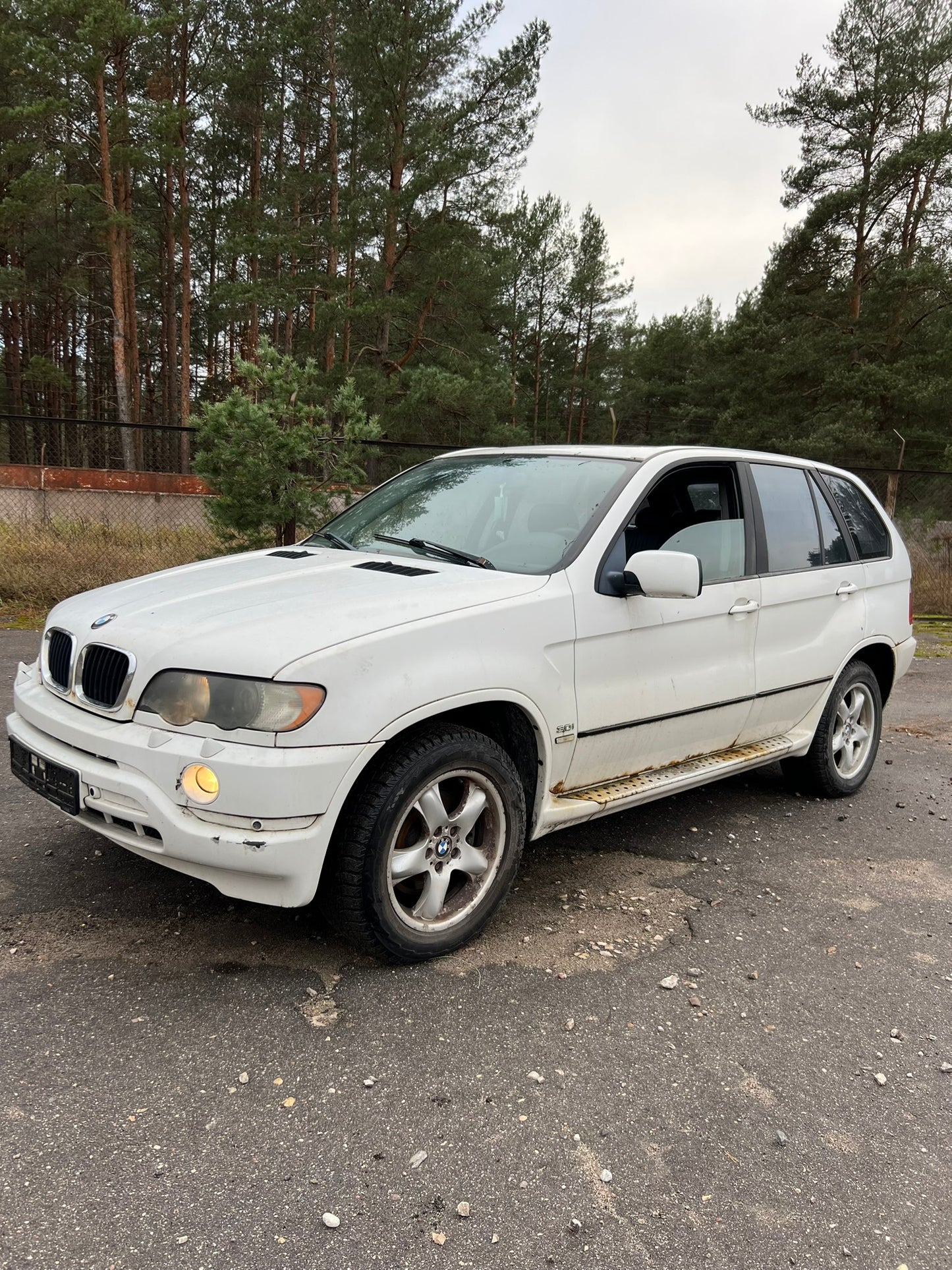 BMW X5 2003.G. REZEVES DAĻAS