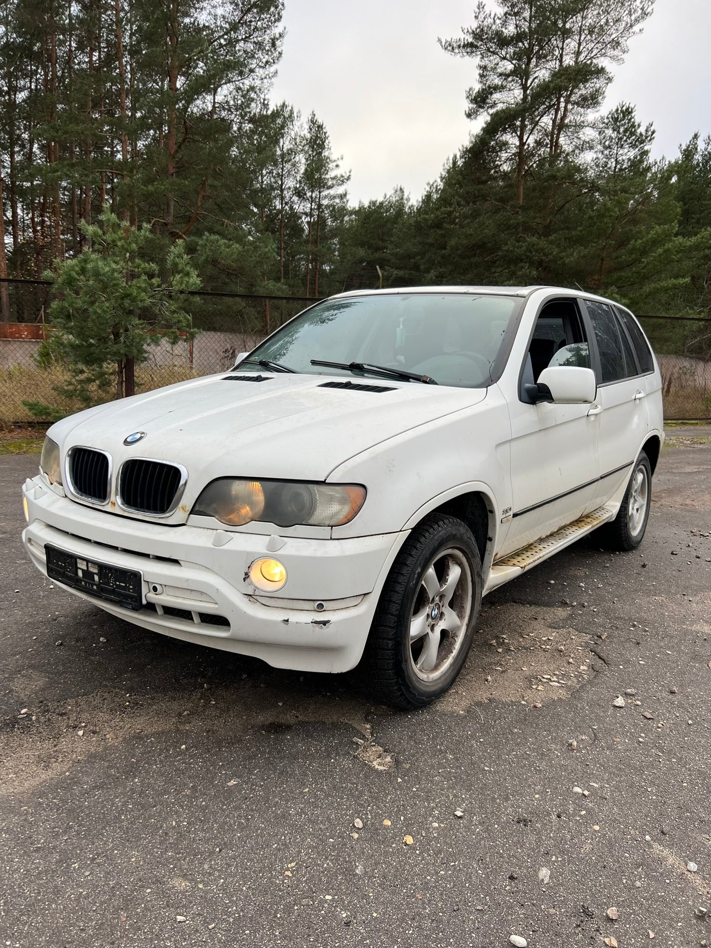 BMW X5 2003.G. REZEVES DAĻAS