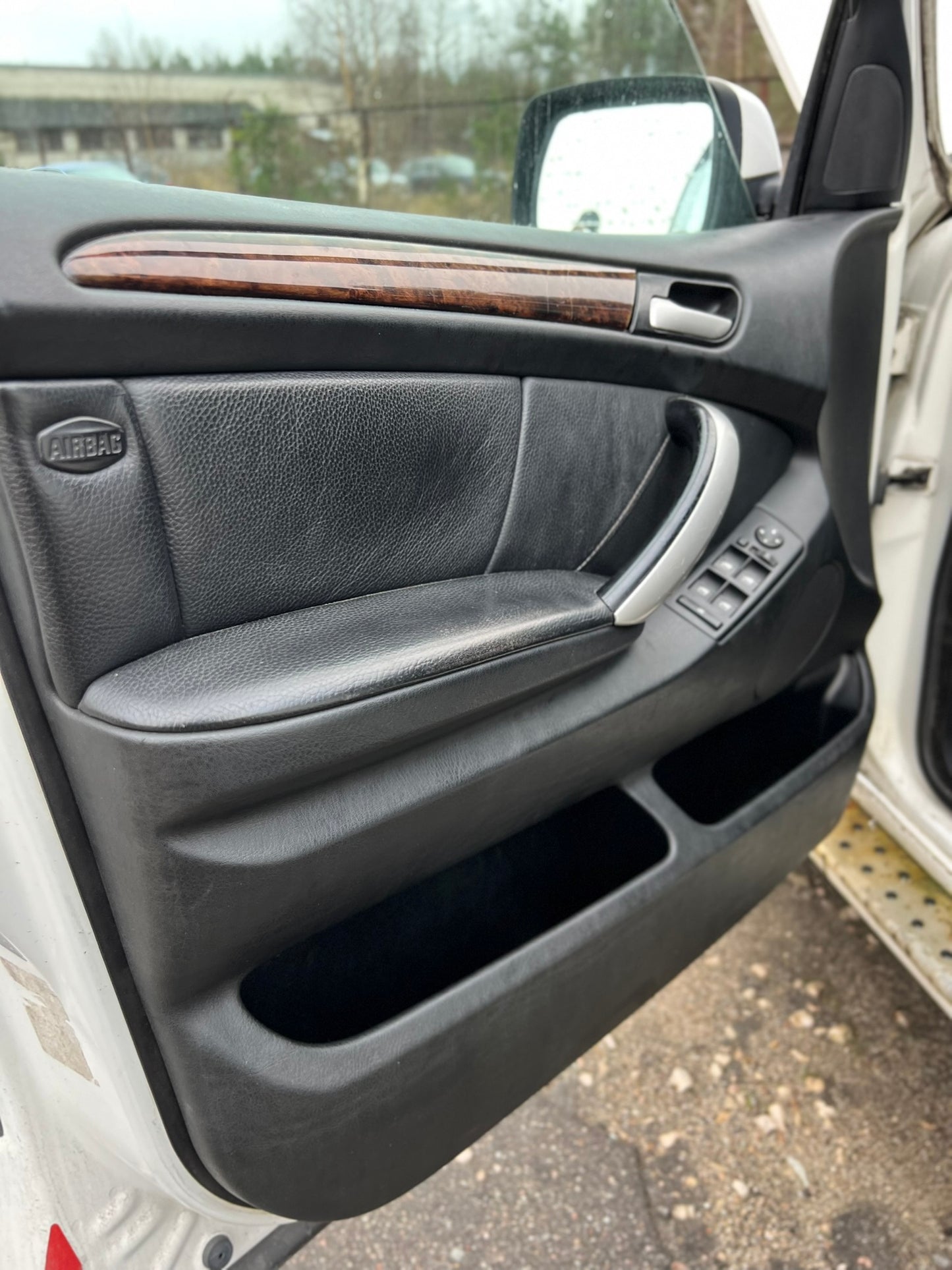 BMW X5 2003.G. REZEVES DAĻAS