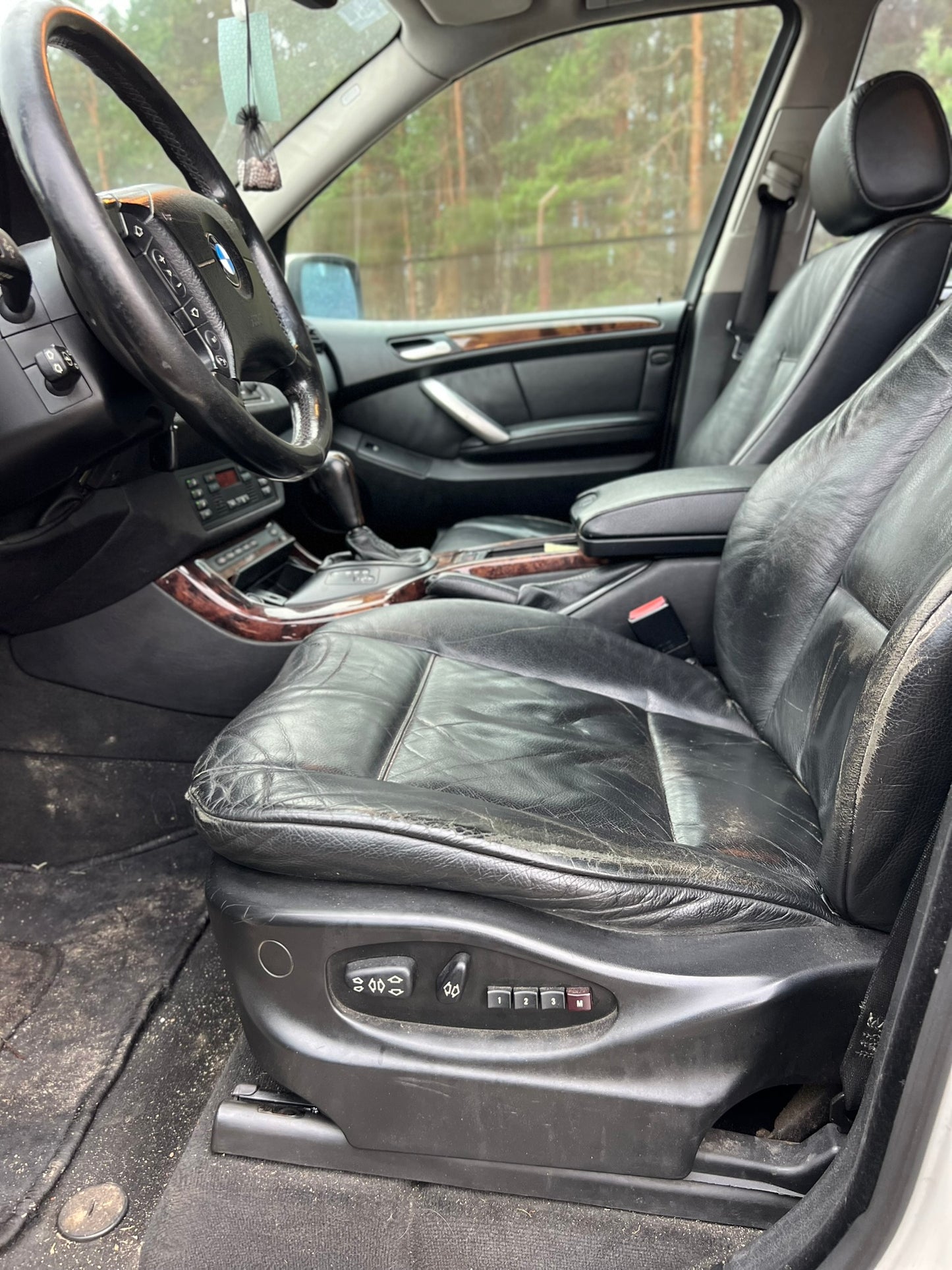 BMW X5 2003.G. REZEVES DAĻAS