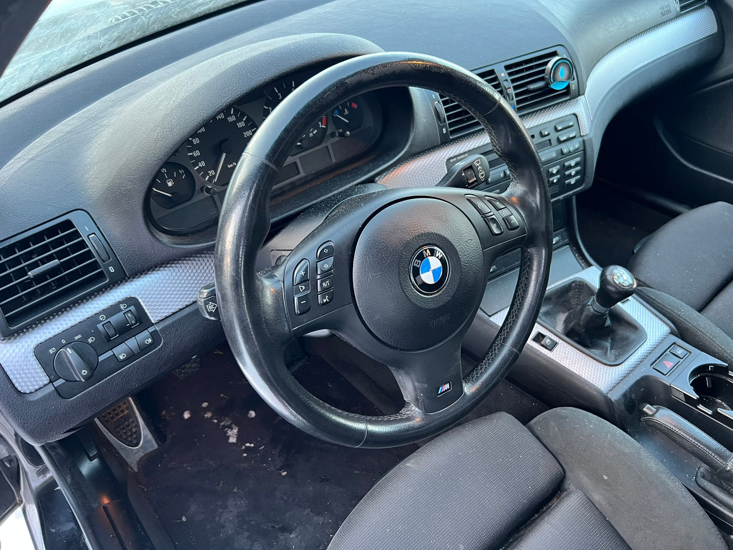 BMW E46 320 2004.G