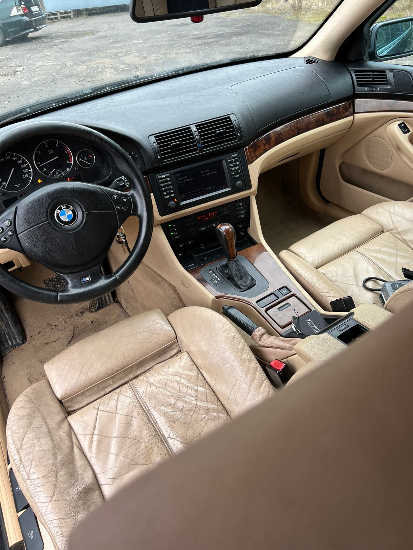 BMW 530D 2002.G. Rezerves daļas