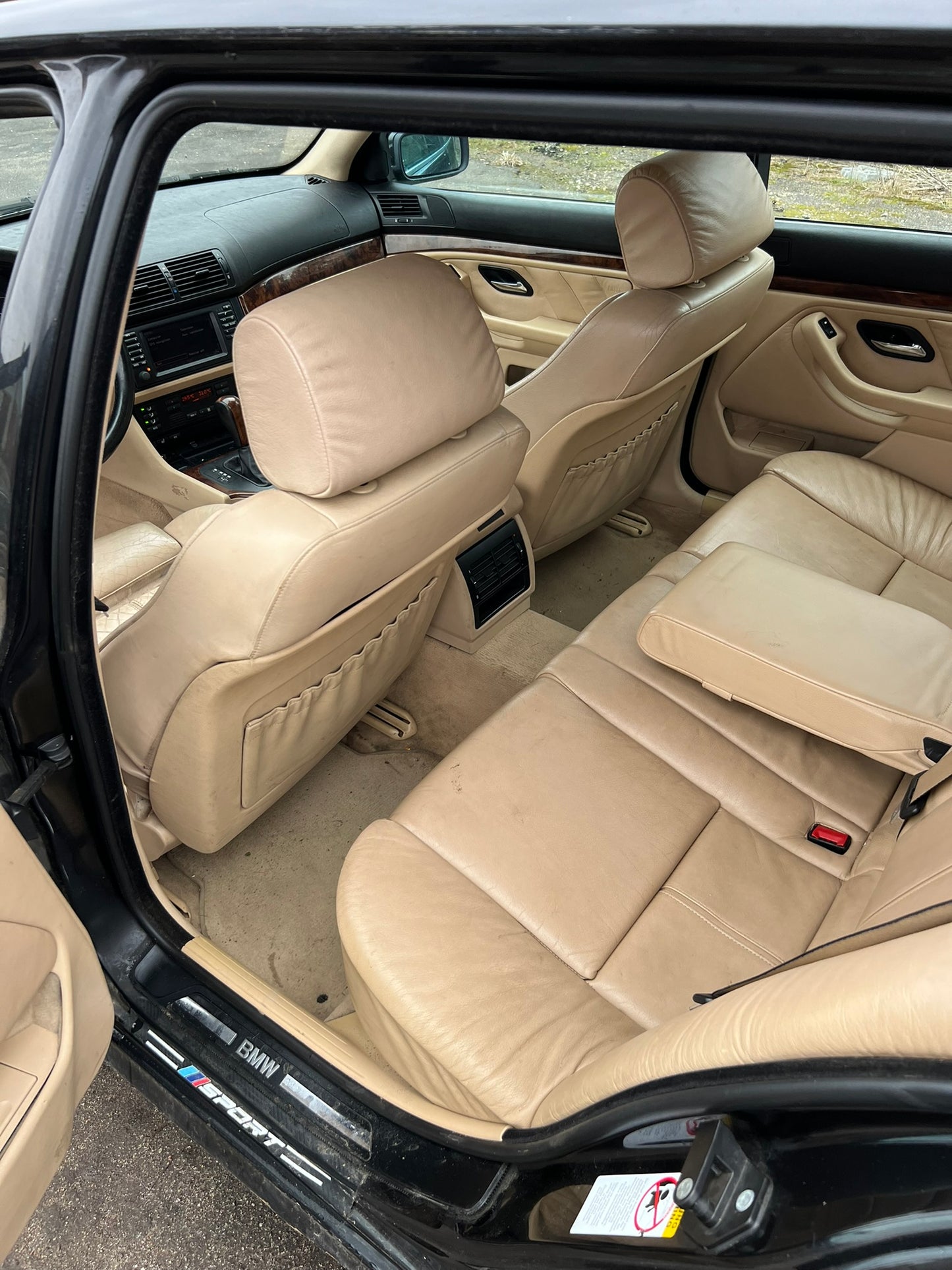 BMW 530D 2002.G. Rezerves daļas