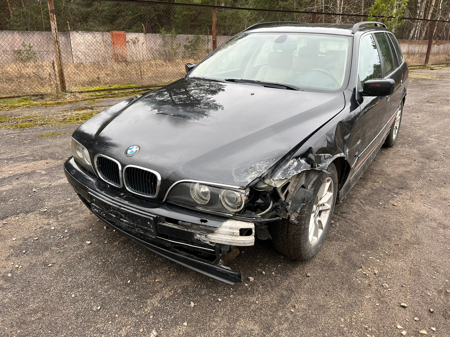 BMW 530D 2002.G. Rezerves daļas