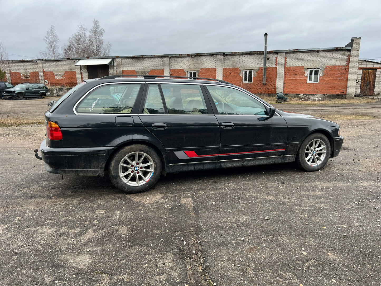 BMW 530D 2002.G. Rezerves daļas