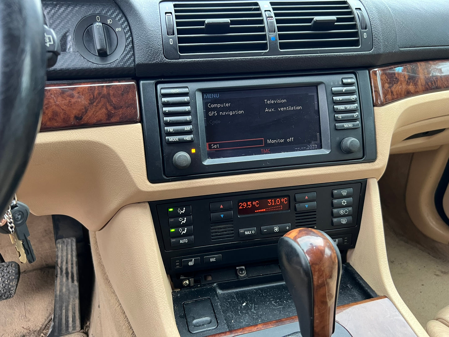 BMW 530D 2002.G. Rezerves daļas