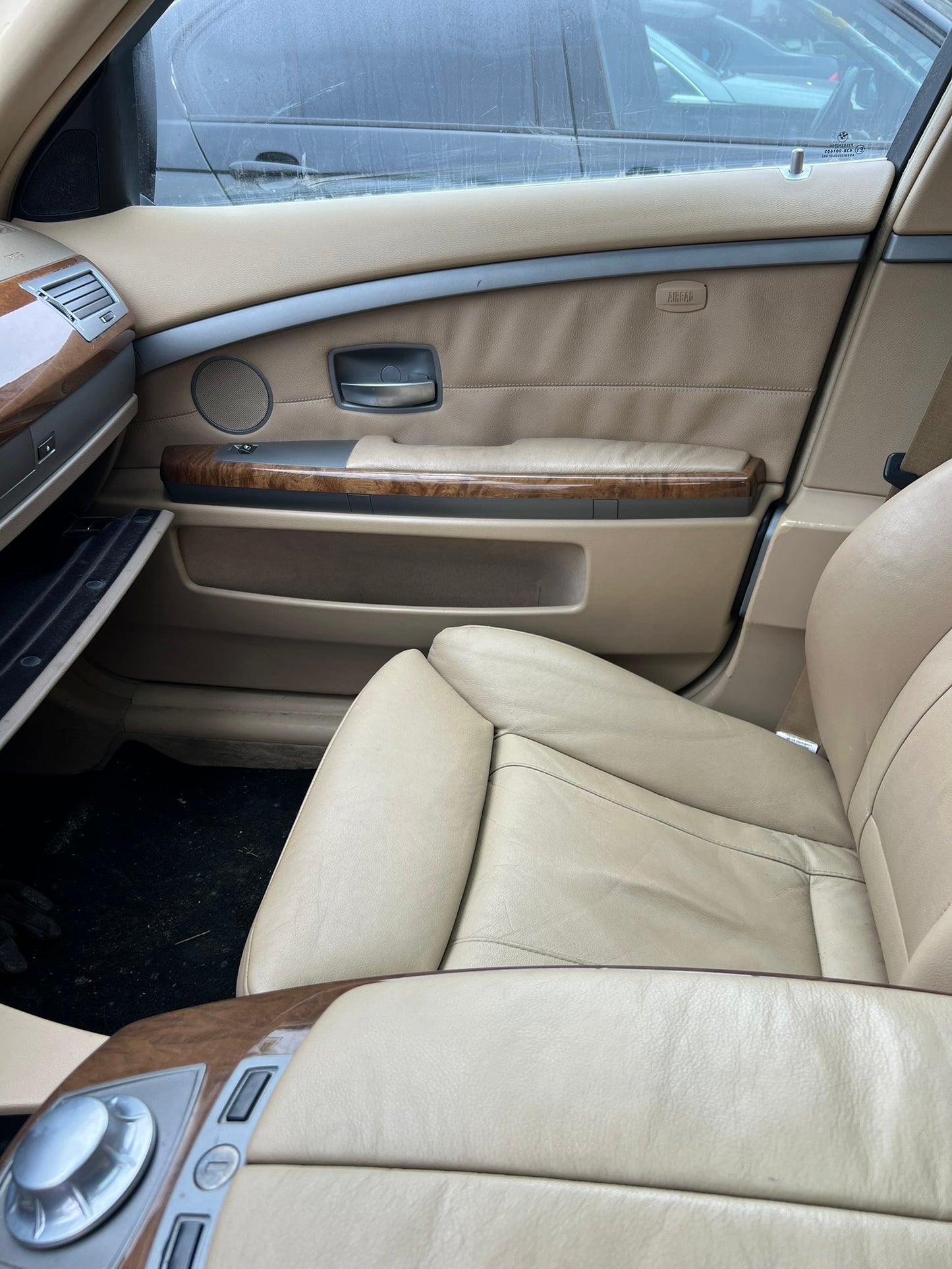 BMW E65 745 2002.G.