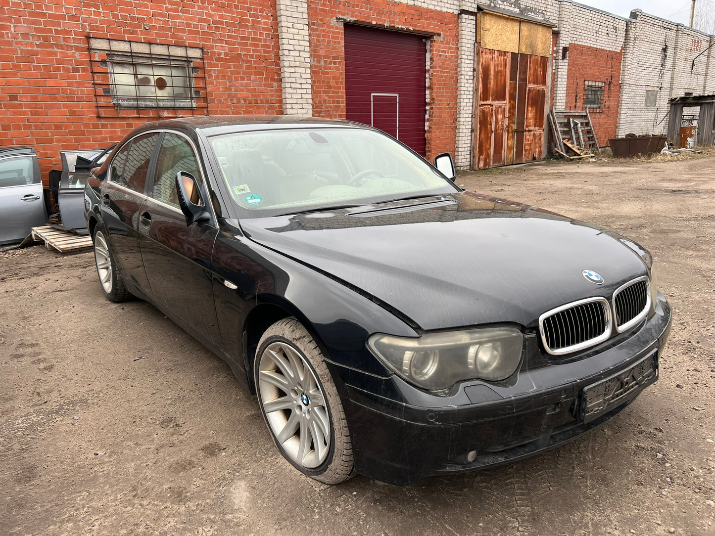 BMW E65 745 2002.G.