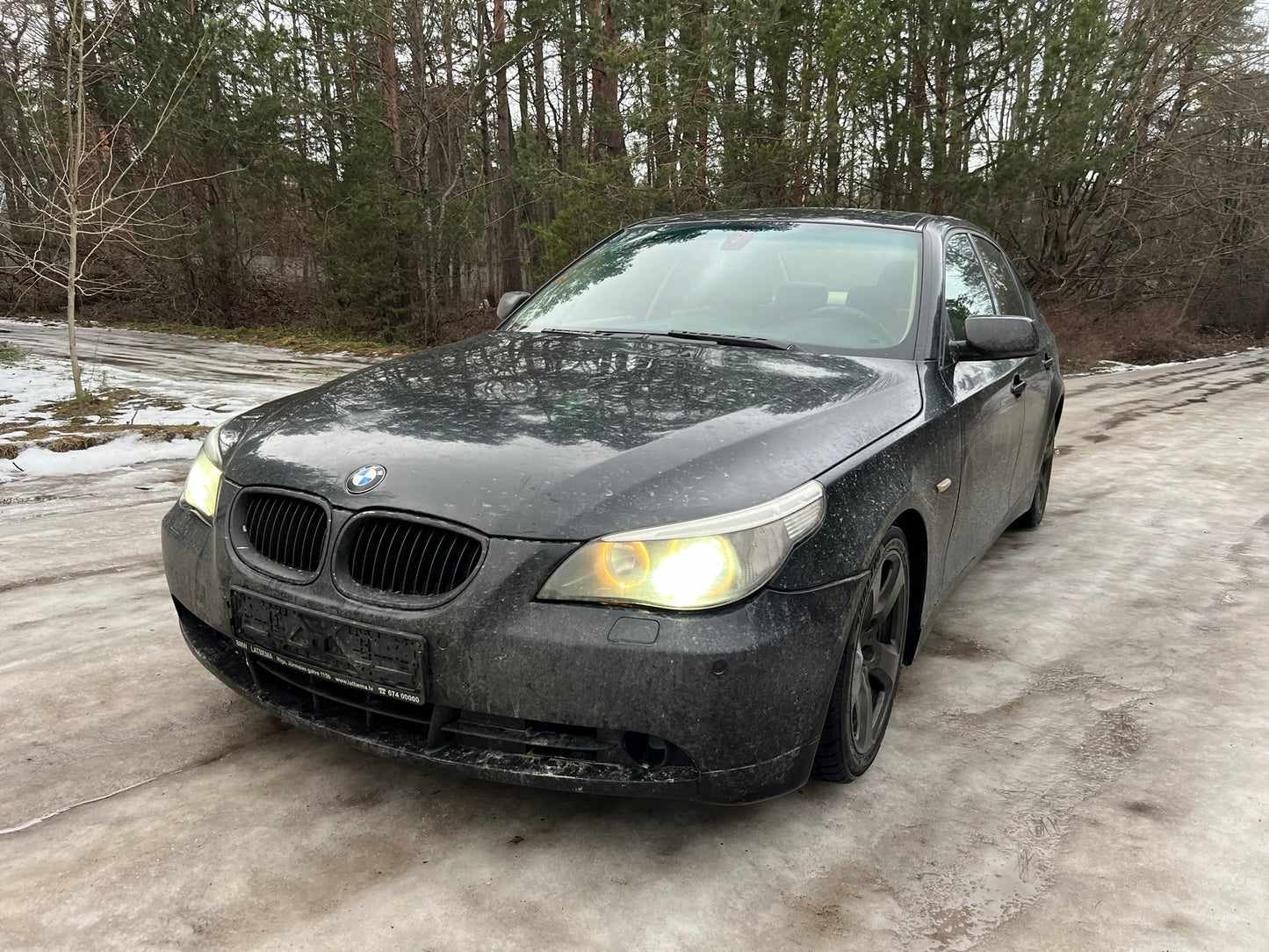 BMW 530 E60 2003G