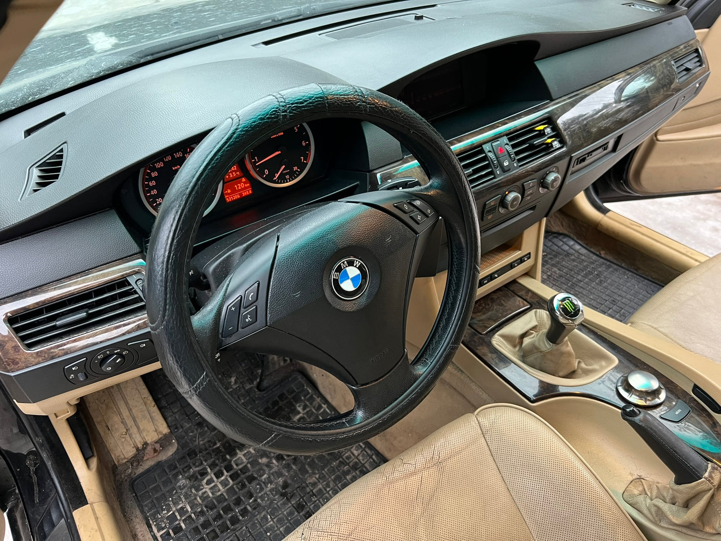 BMW 530 E60 2003G