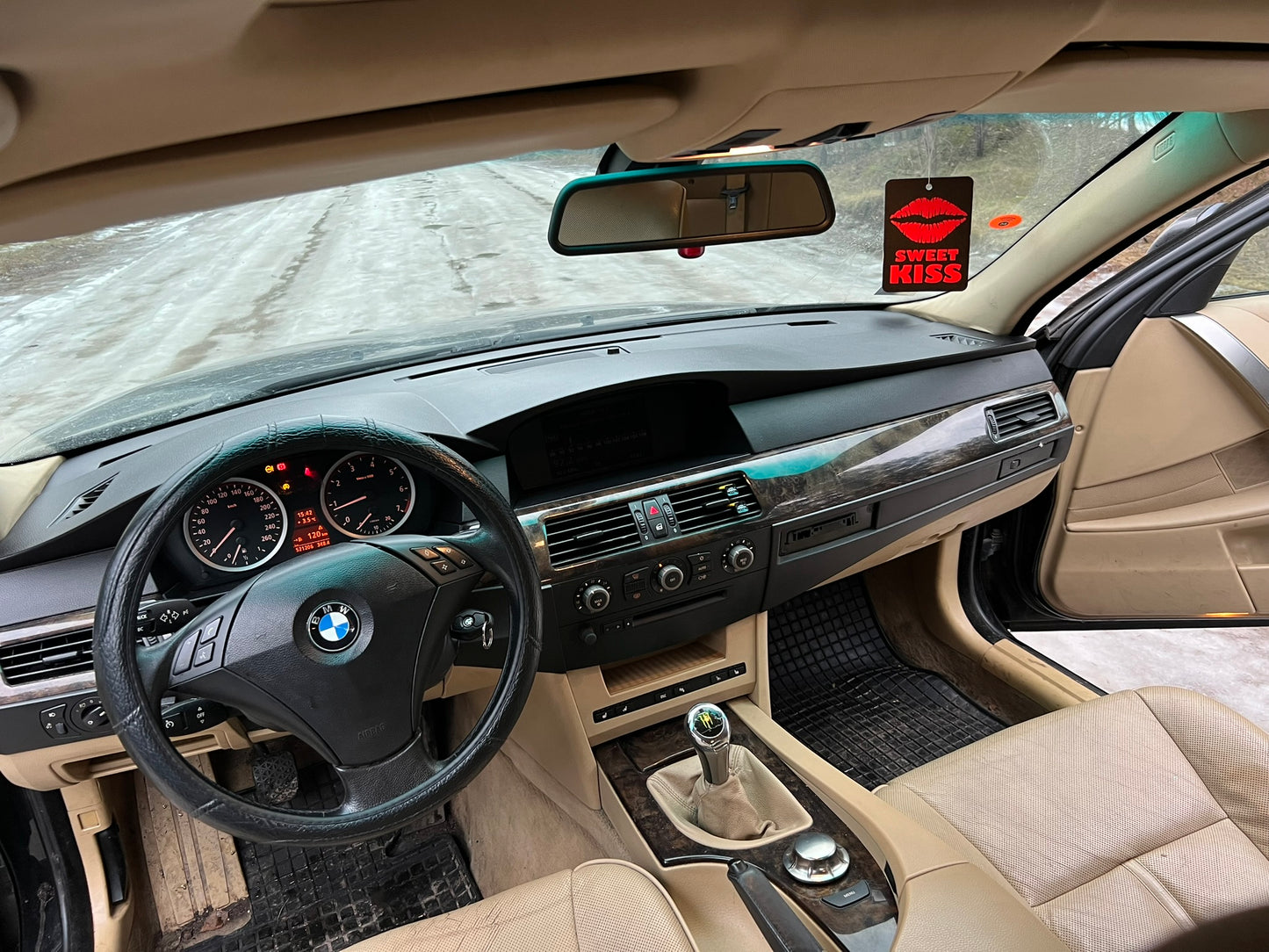BMW 530 E60 2003G