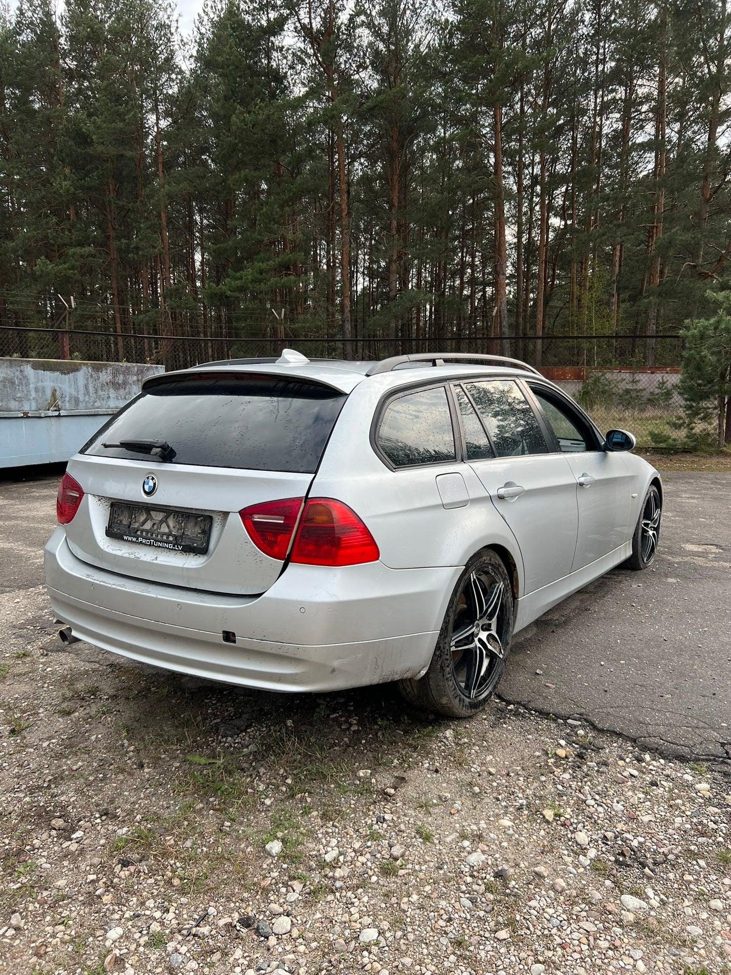 BMW 320D 2006.G. E91 rezerves daļas