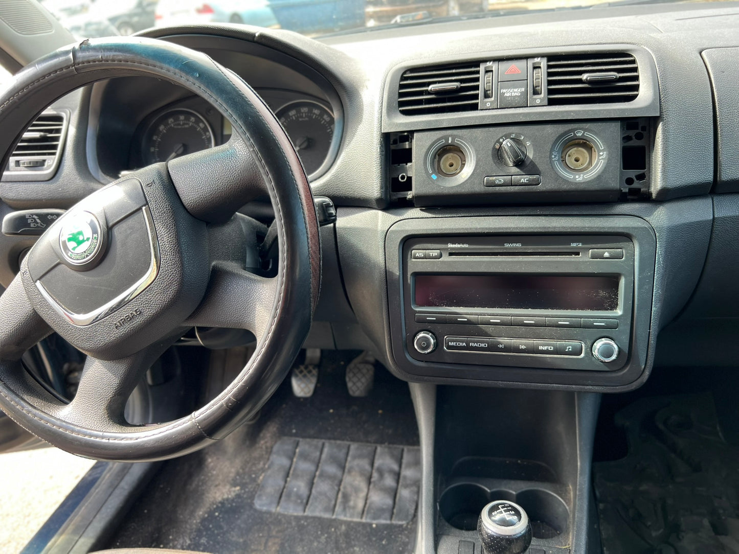 Skoda Fabia 2012 запасные части