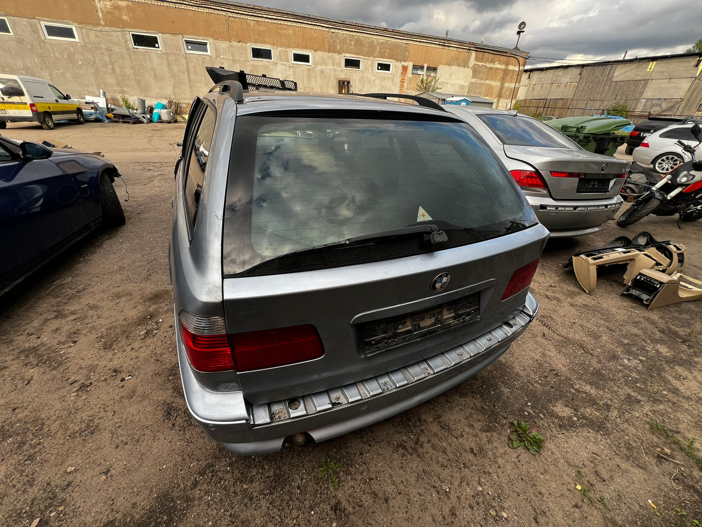 BMW 530dA 2002G.