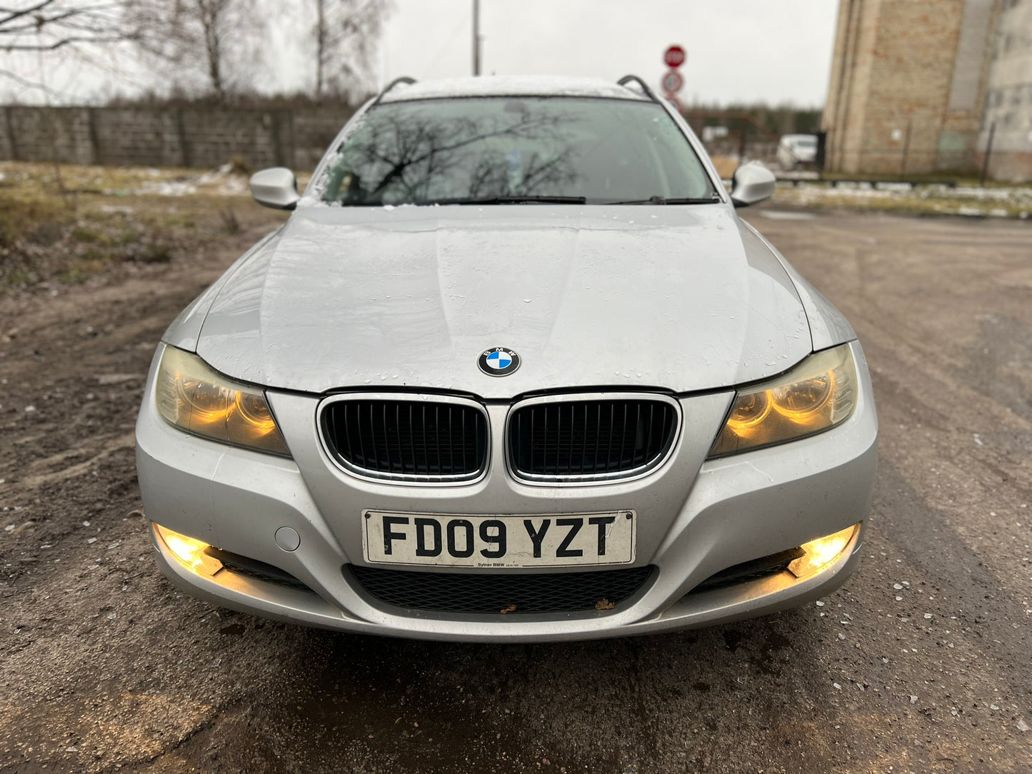 BMW 320 2009.G.