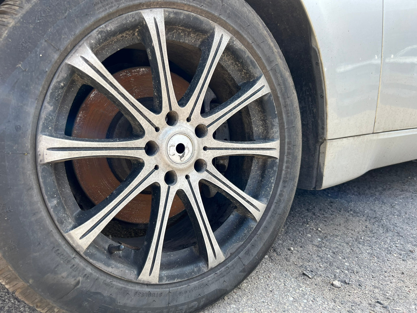 BMW 740 2003.G