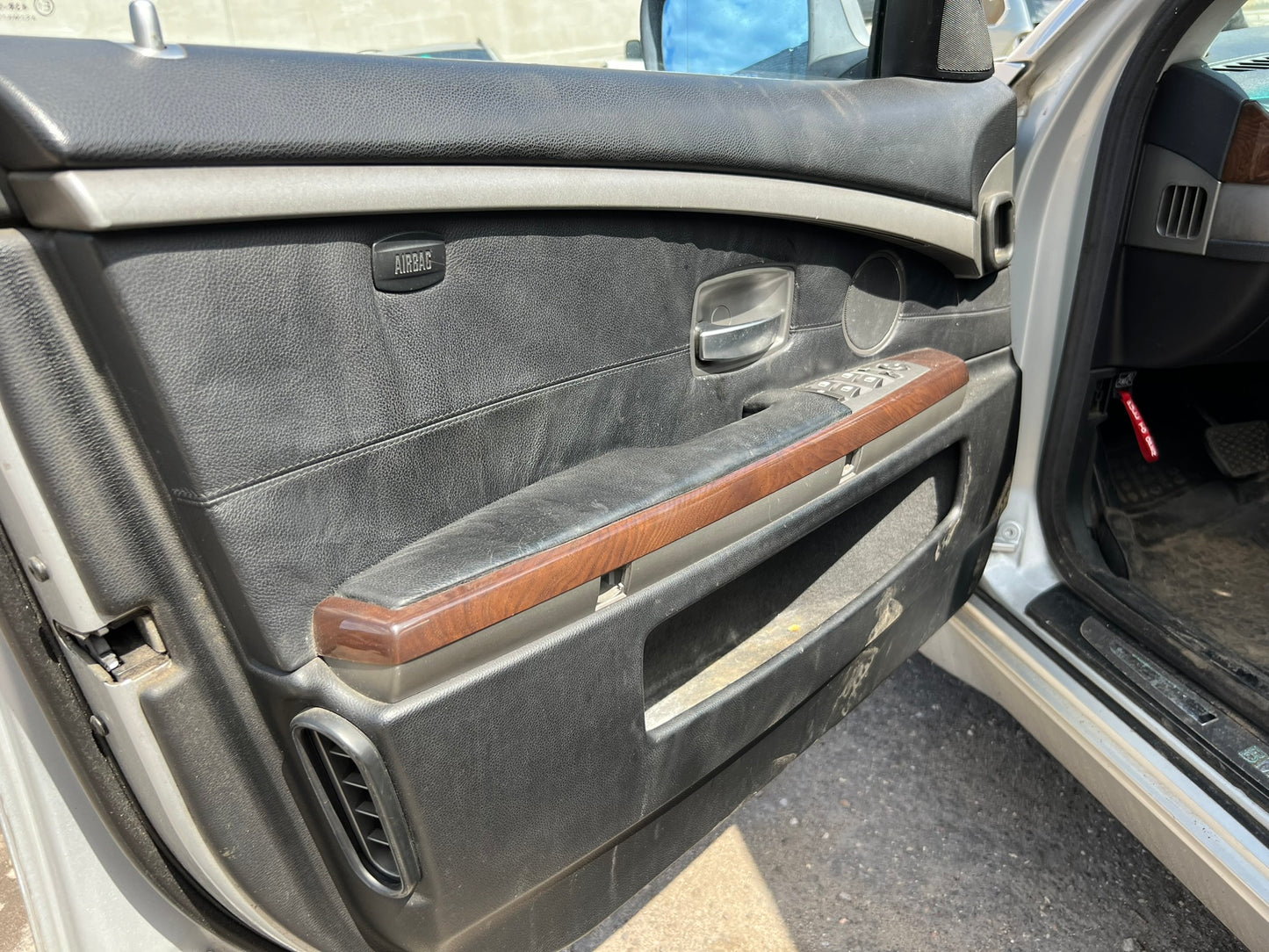 BMW 740 2003.G