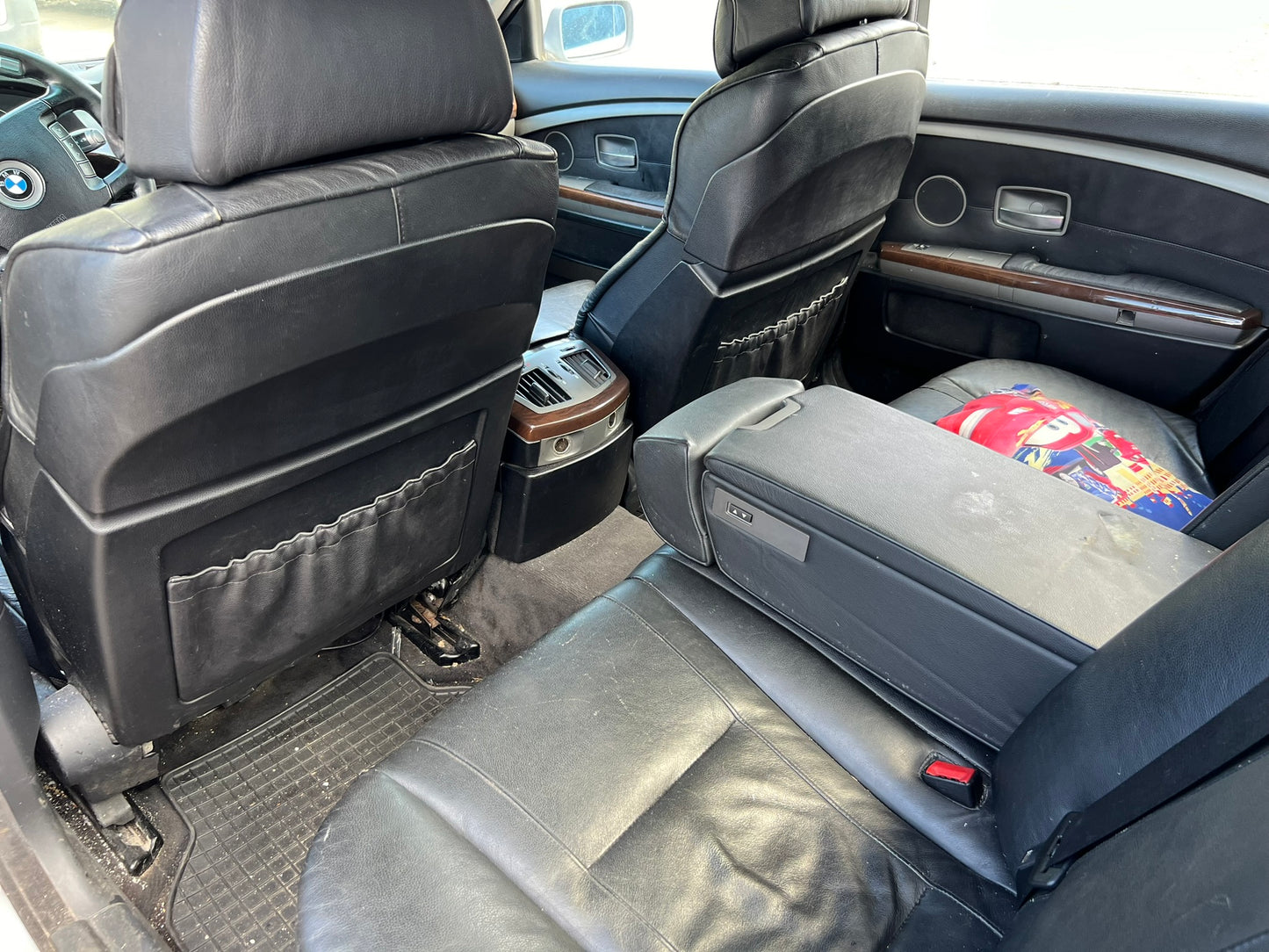 BMW 740 2003.G