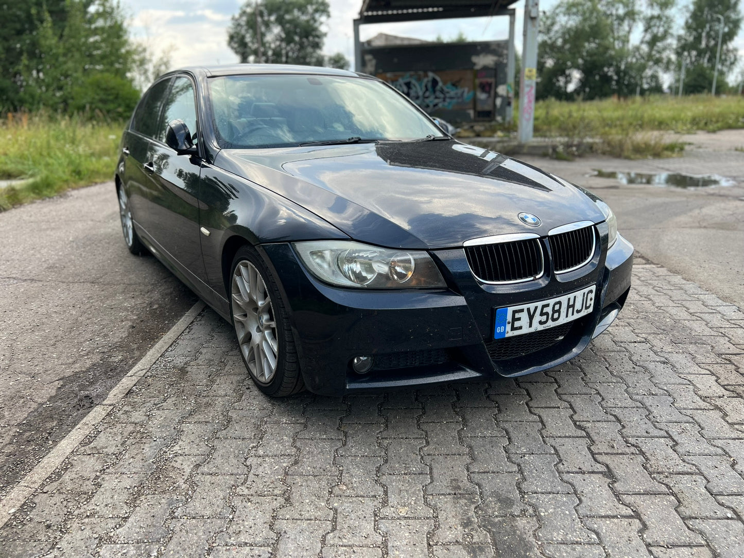 BMW 320d 2008.g.