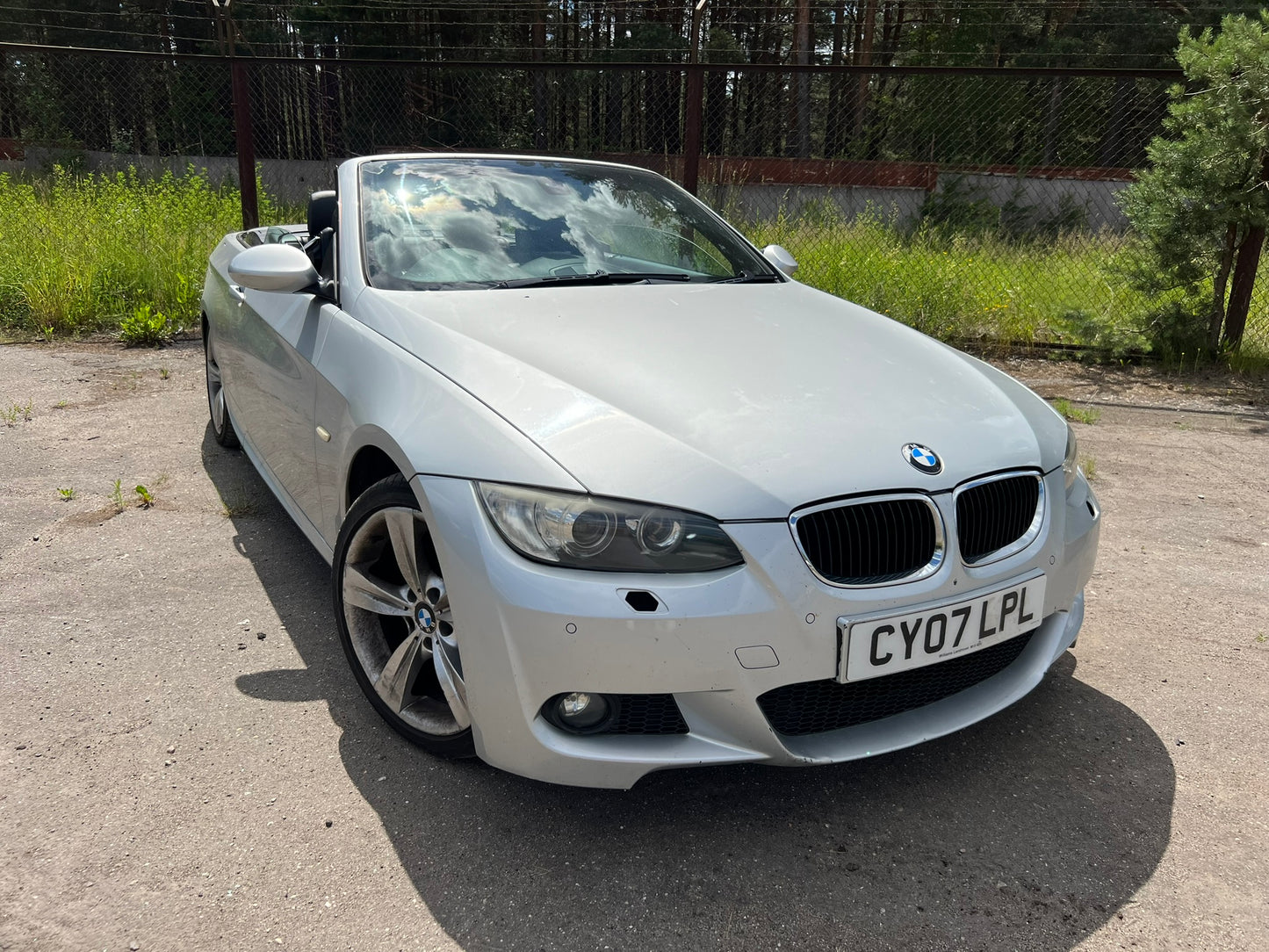 BMW 320 2008.G. E93