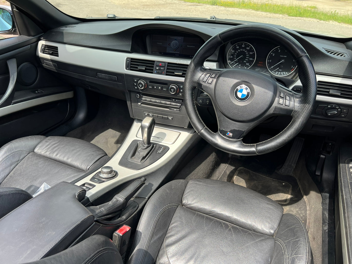 BMW 320 2008.G. E93