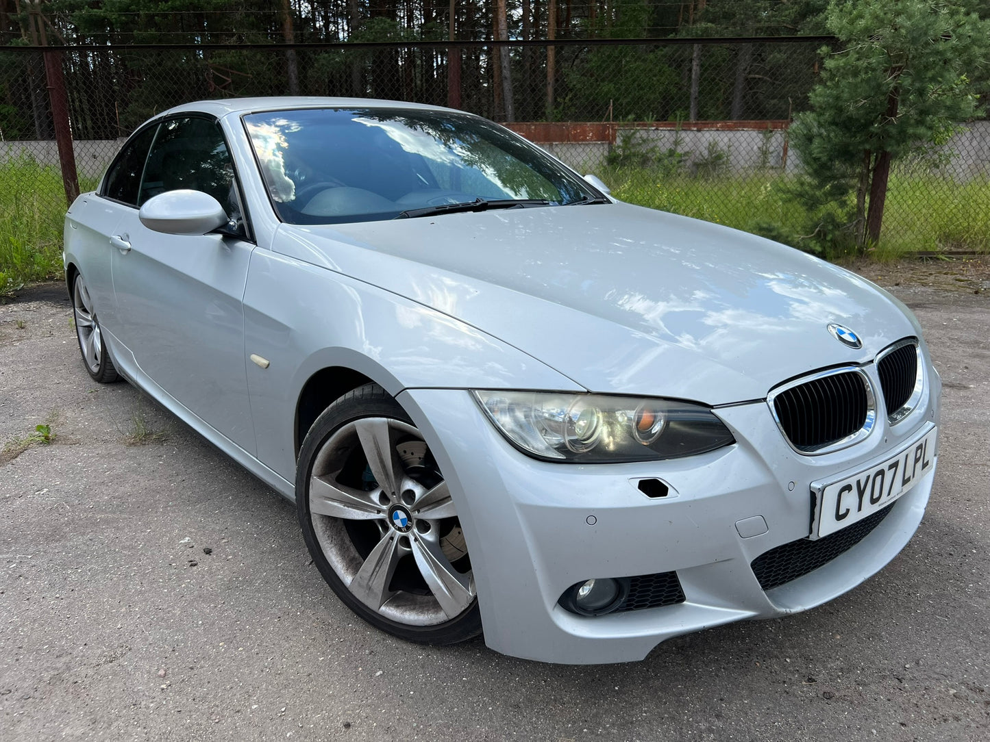 BMW 320 2008.G. E93