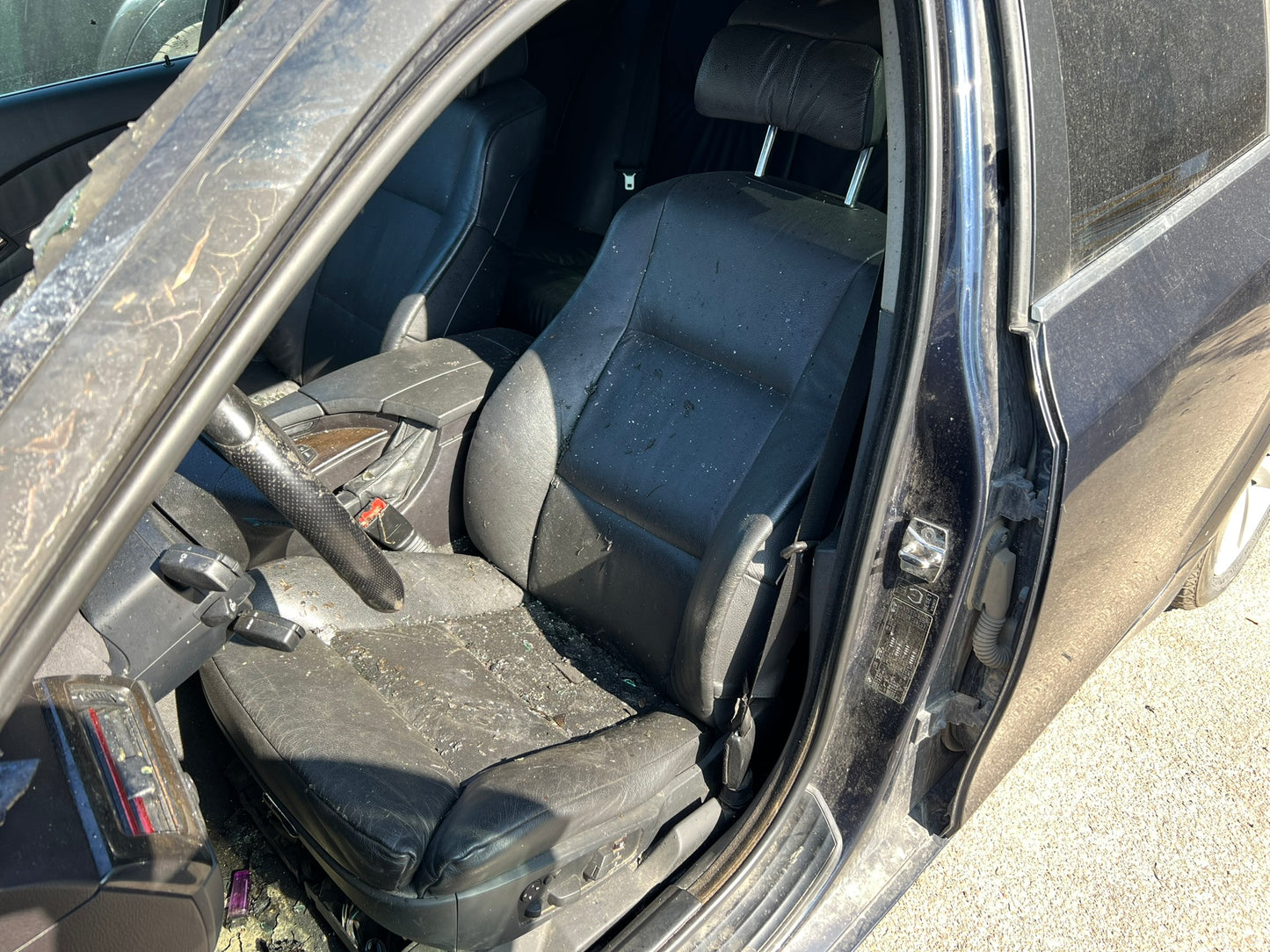 BMW 525d 2005.g.