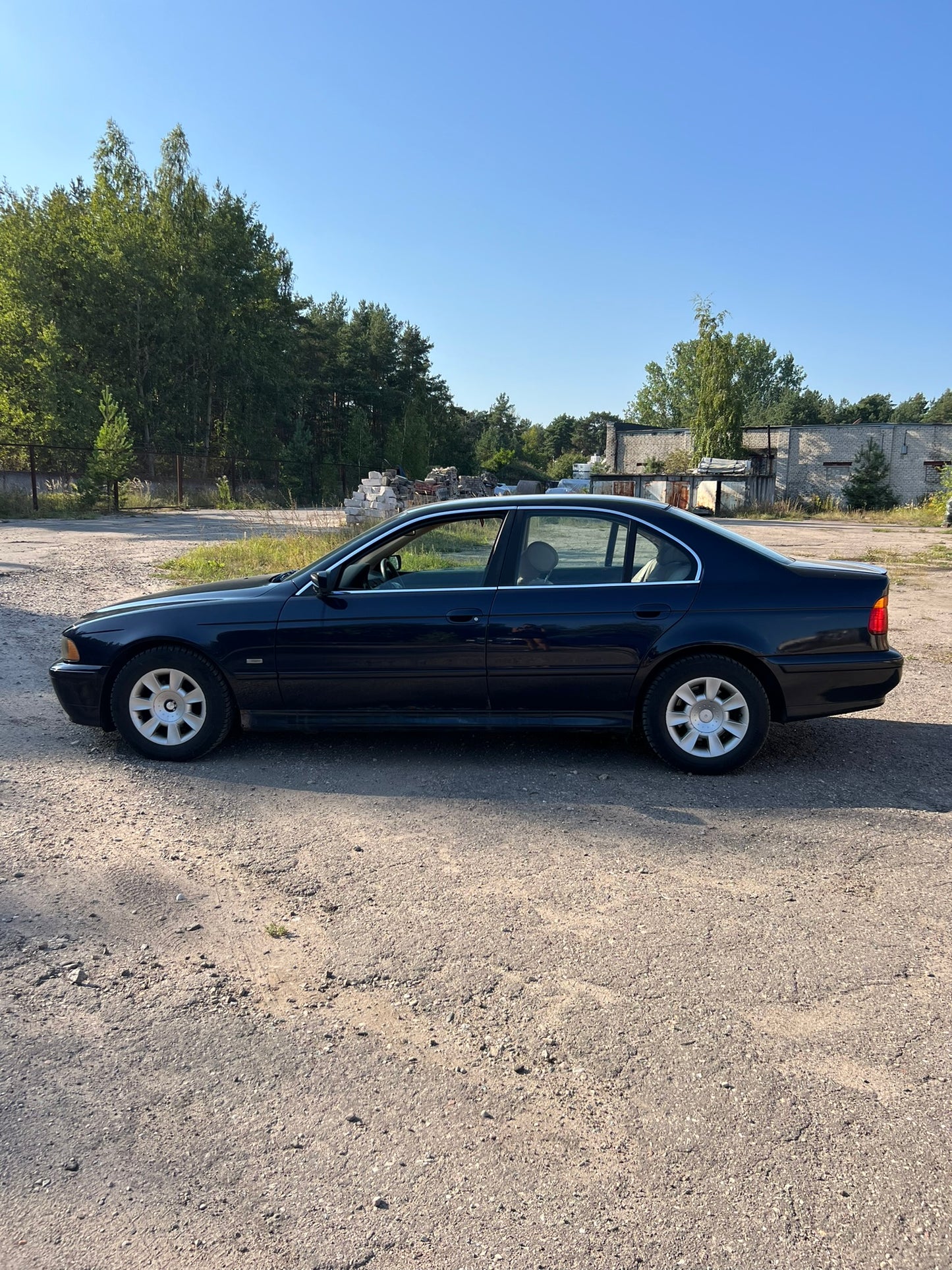 BMW 525i 2001.G.