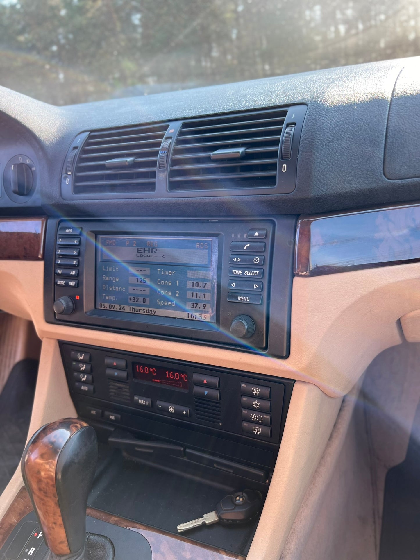 BMW 525i 2001.G.