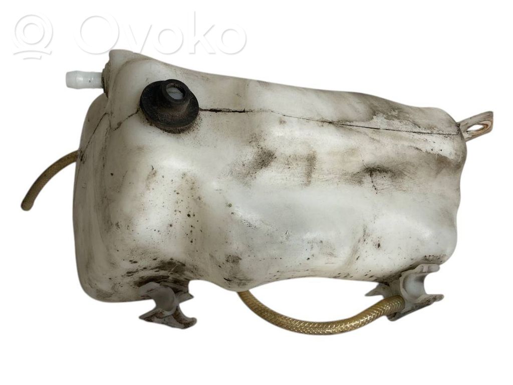Window fluid tank