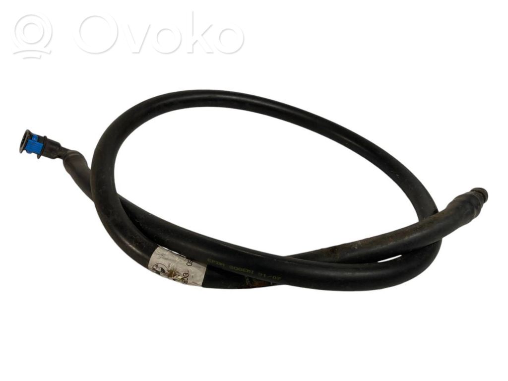 Headlight washer fluid tube(s)