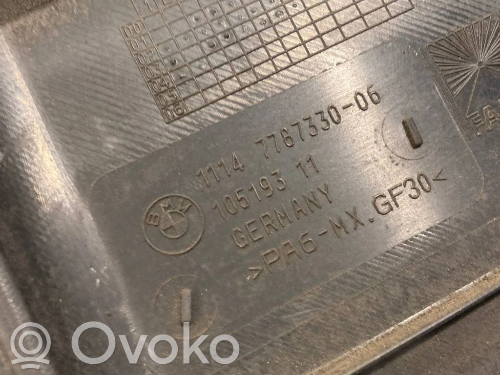 Dzinēja pārsegs (dekoratīva apdare)