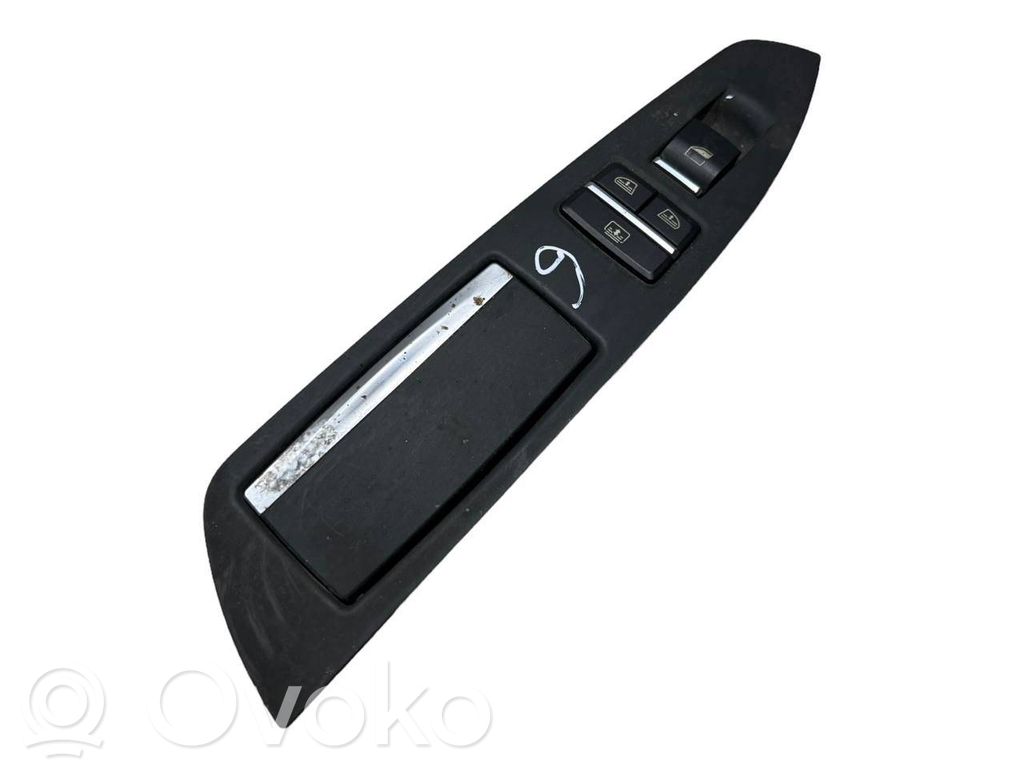 Power window switch