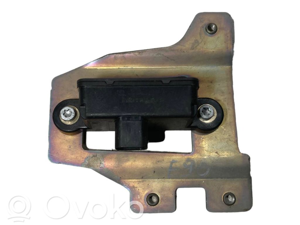 ESP (Electronic Stability Program) sensor (acceleration sensor)